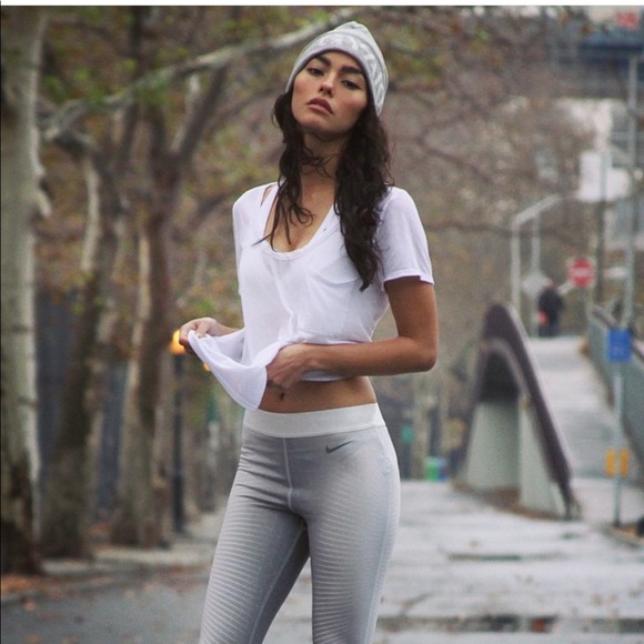 Nike Gray Hyperwarm Tights - Picture 2 of 5